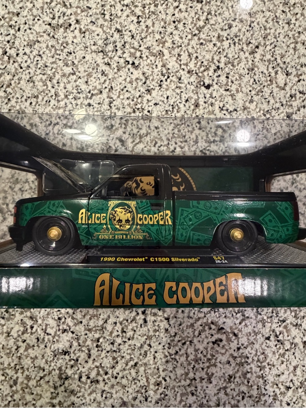 Alice Cooper Green Die-Cast Pickup Truck Décor